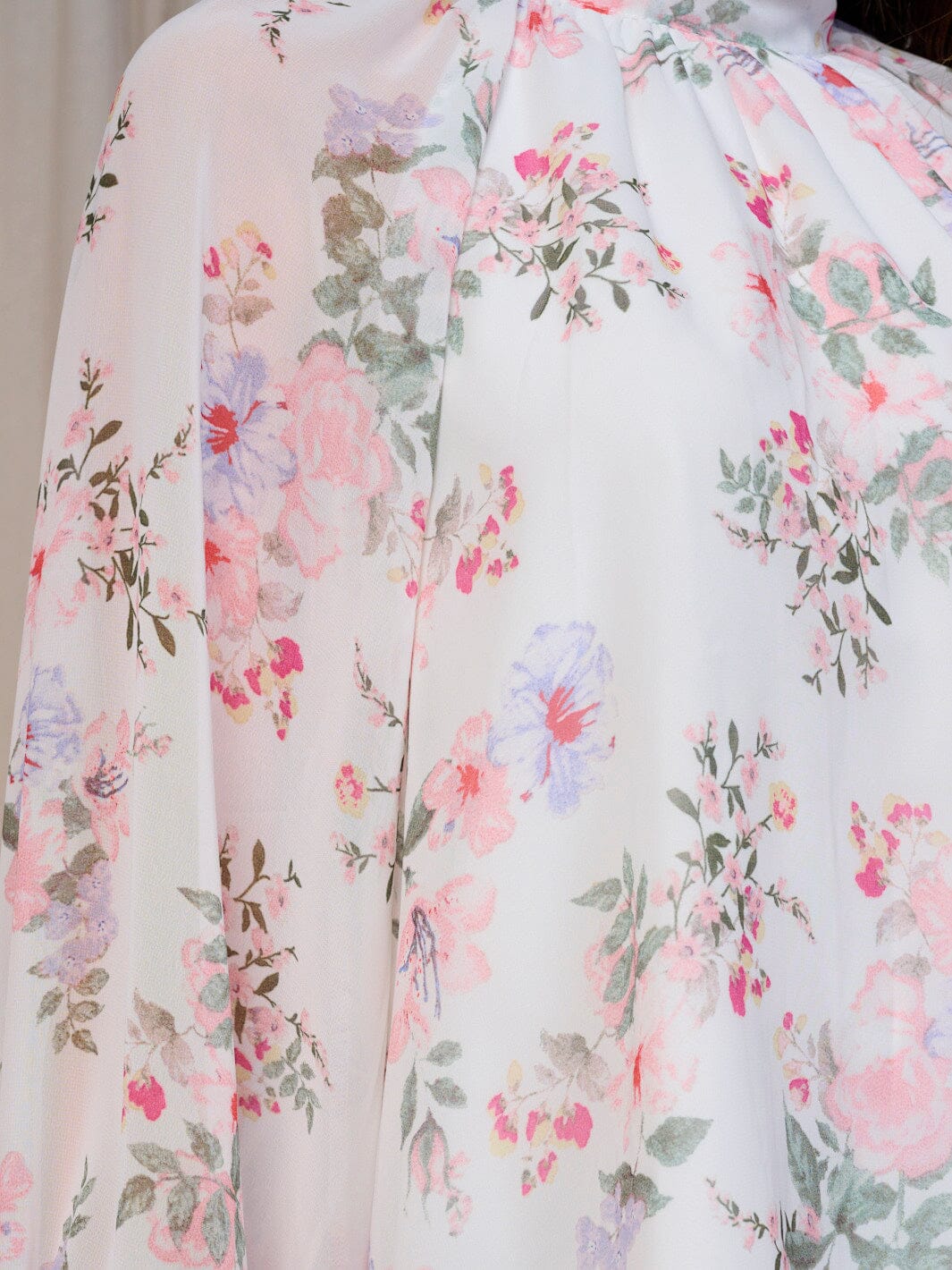 WOMEN'S LONG SLEEVE MOCK NECK FLORAL BLOUSE